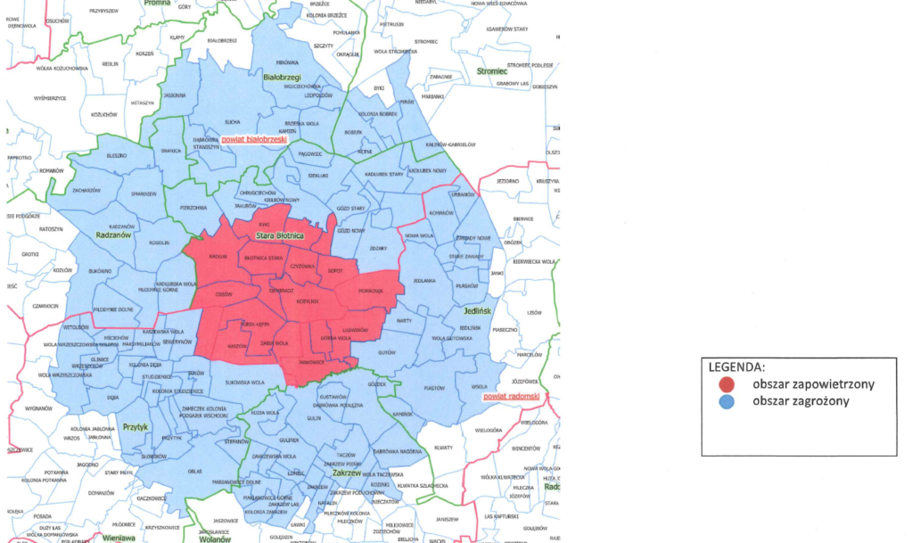 Kolorowa mapa fragmentu województwa mazowieckiego przedstawiająca obszary objęte ograniczeniami związanymi z HPAI. Kolorem czerwonym oznaczono obszar zapowietrzony, a kolorem niebieskim obszar zagrożony. Na mapie wyróżnione są miejscowości, m.in. Stara Błotnica (obszar czerwony) oraz okoliczne gminy w obszarze niebieskim. W prawym dolnym rogu znajduje się legenda z oznaczeniami kolorów
